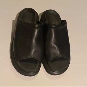 Dr Martens Sandals